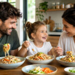 Pastinaak noodles met romige pindasaus.